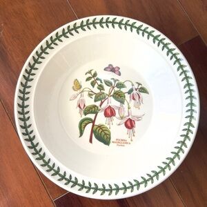 Portmeirion Botanic Garden 8.5 Inch Soup Salad Pasta Bowl Fuchsia Rimmed